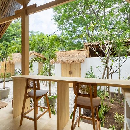 Villa Kelapa Kucing กิลิไอร์ ภายนอก รูปภาพ