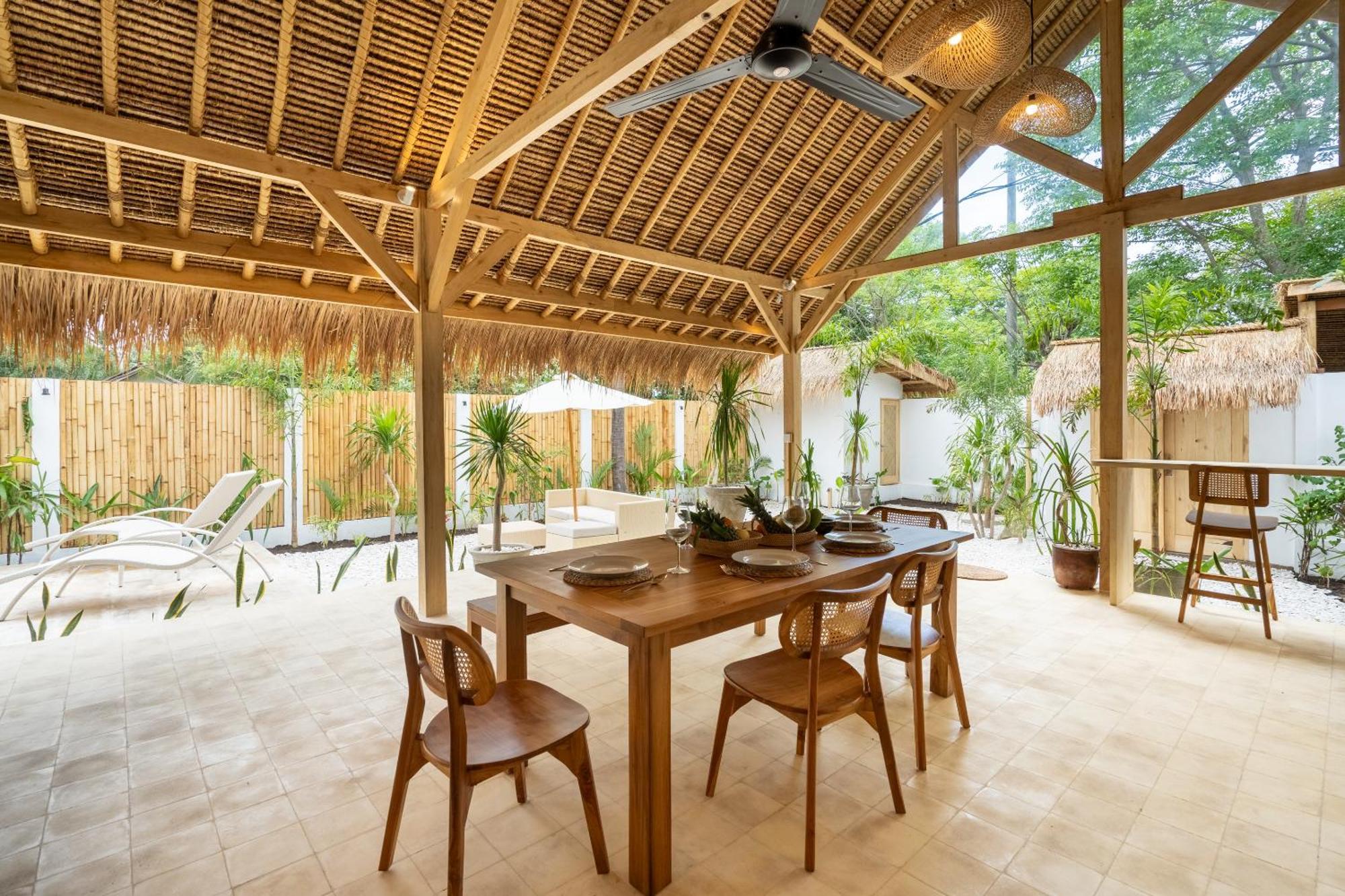 Villa Kelapa Kucing กิลิไอร์ ภายนอก รูปภาพ