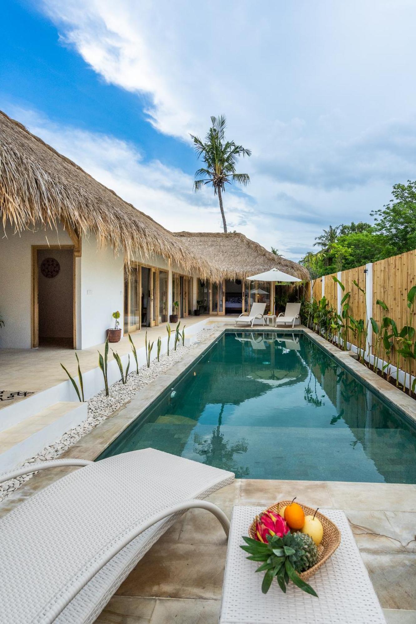 Villa Kelapa Kucing กิลิไอร์ ภายนอก รูปภาพ