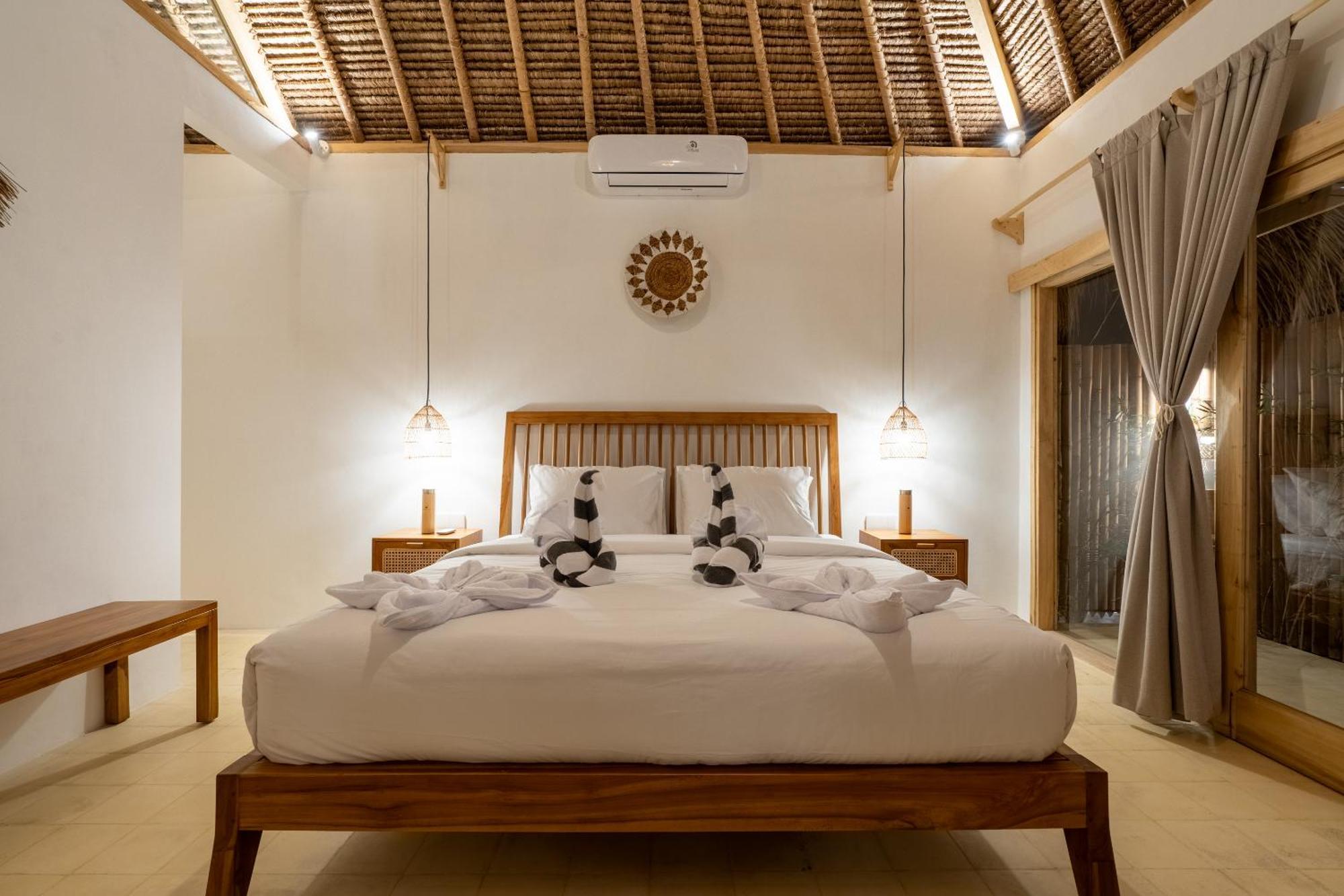 Villa Kelapa Kucing กิลิไอร์ ภายนอก รูปภาพ
