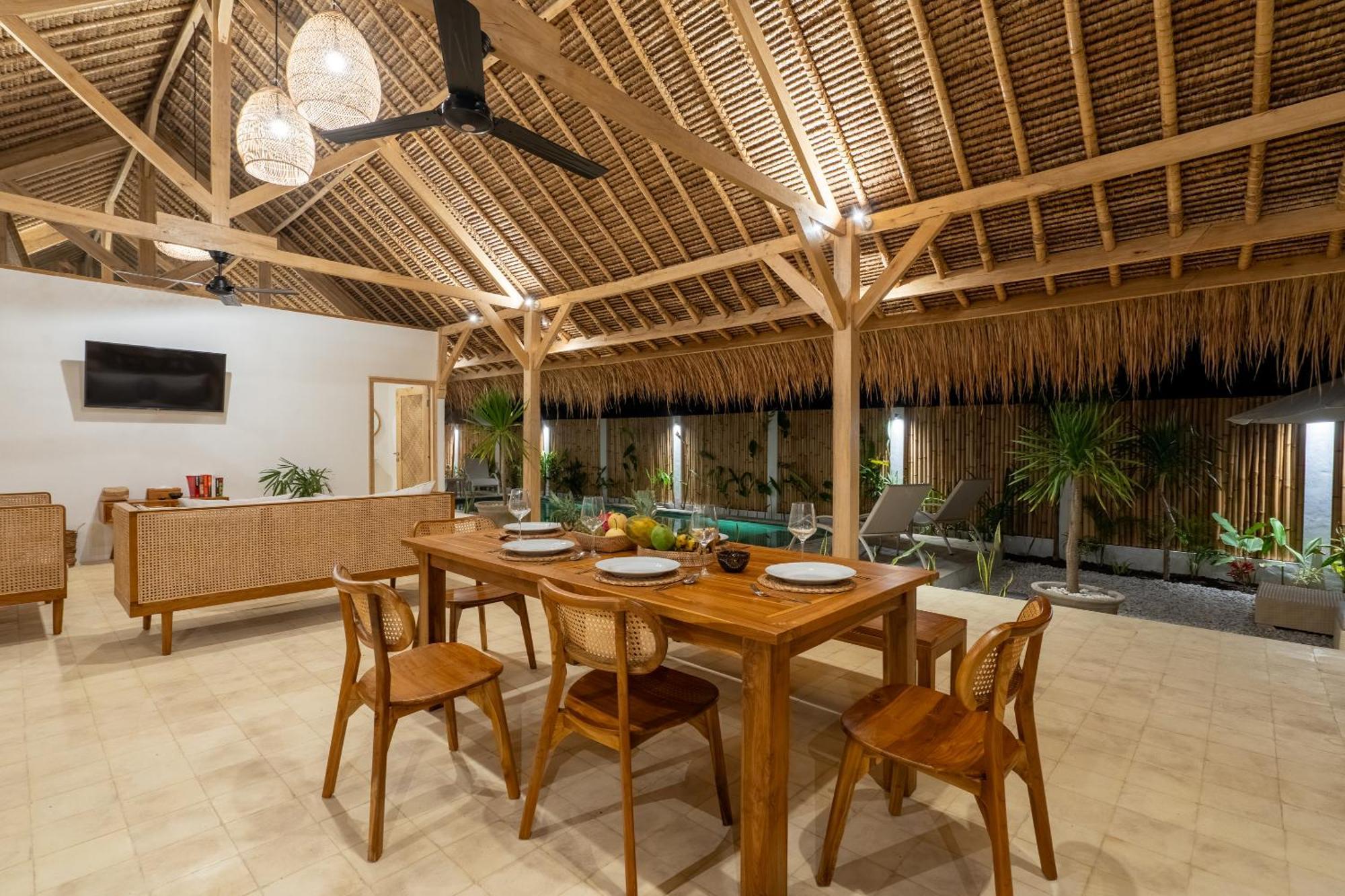 Villa Kelapa Kucing กิลิไอร์ ภายนอก รูปภาพ